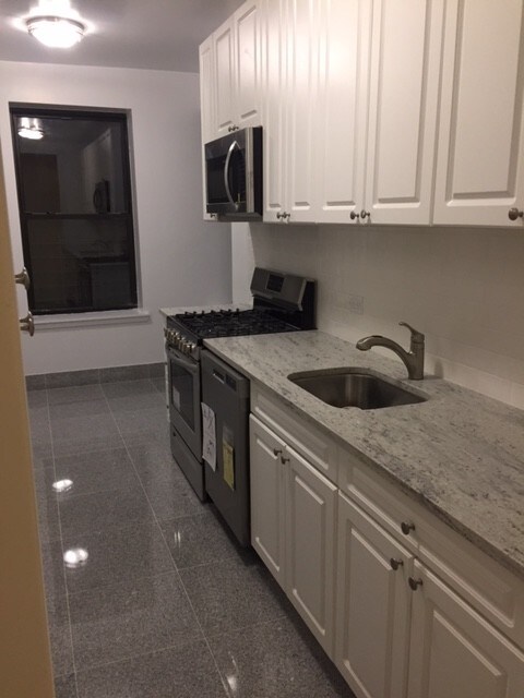 Floorplan - 658-666 West 188th