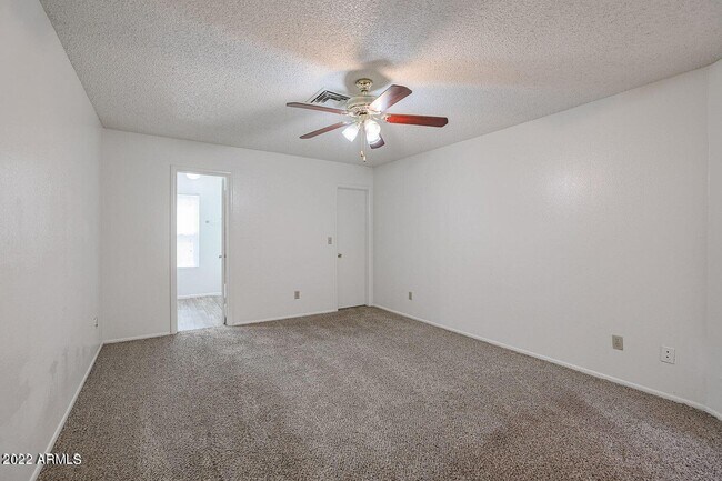 Building Photo - 7320 W Krall St