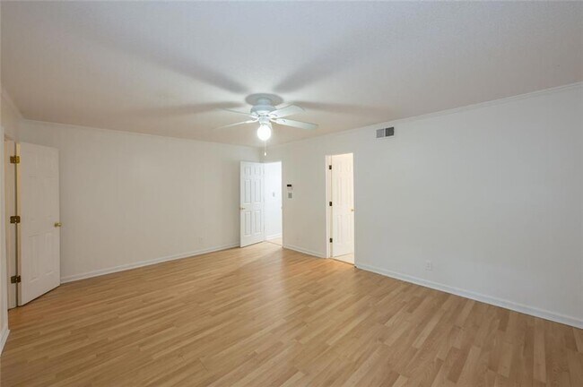 Building Photo - 9070 Cobbler Ct