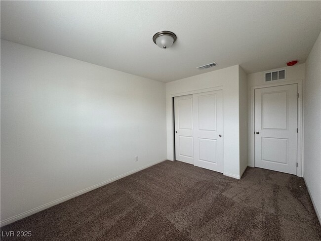 Building Photo - 9144 Vesey Ave