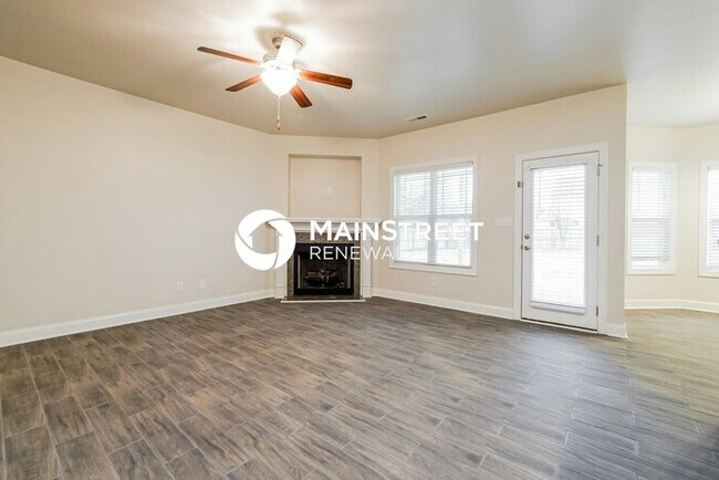 Building Photo - 5 Bedroom Pet-Friendly Home in GARNER, NC with Main Street Renewal