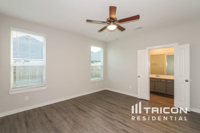 Building Photo - 2334 Bailey Flds Ln