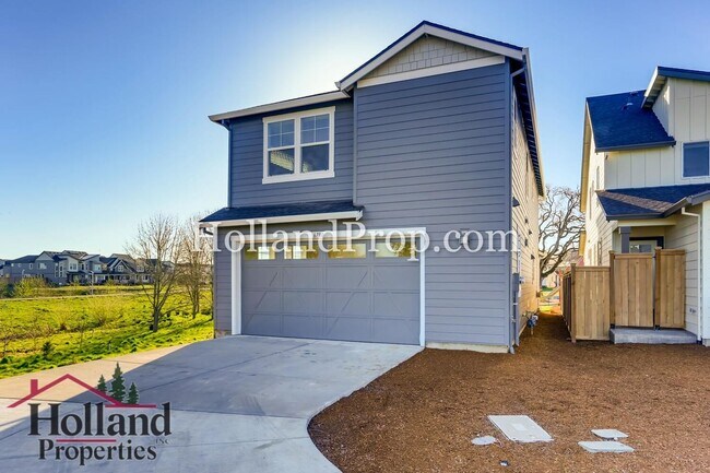 Building Photo - Modern Luxury Living Near Intel, Parks & Everything You Need!