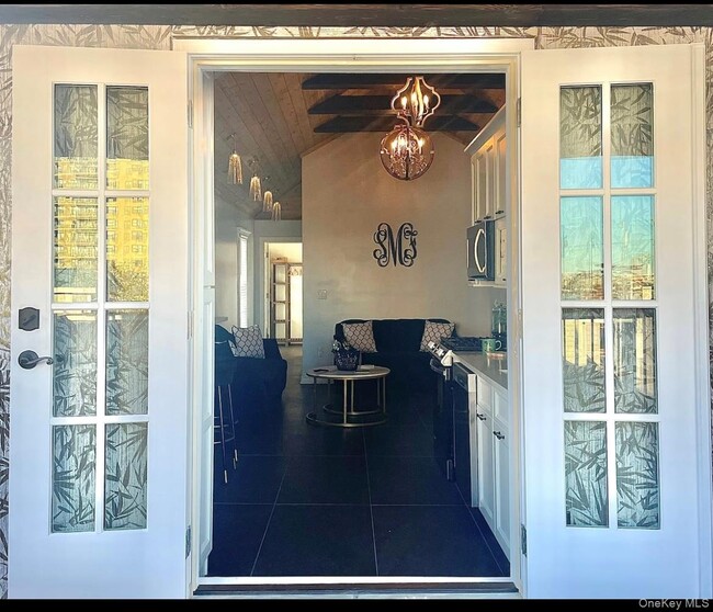 Building Photo - 1-92 Beach 109th St