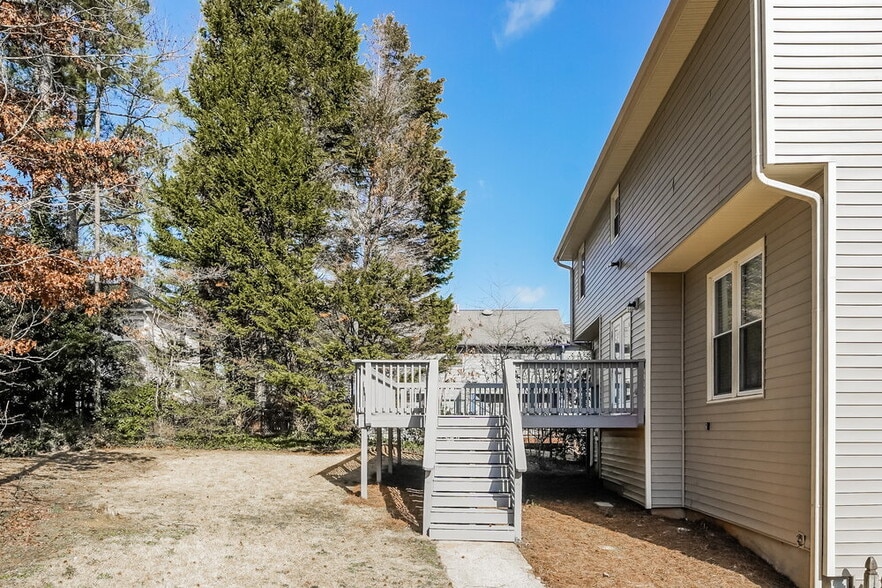 Building Photo - 2156 Shillings Chase Dr
