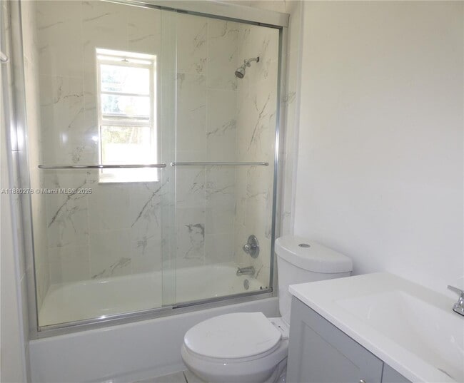 Building Photo - 3560 NW 8th St