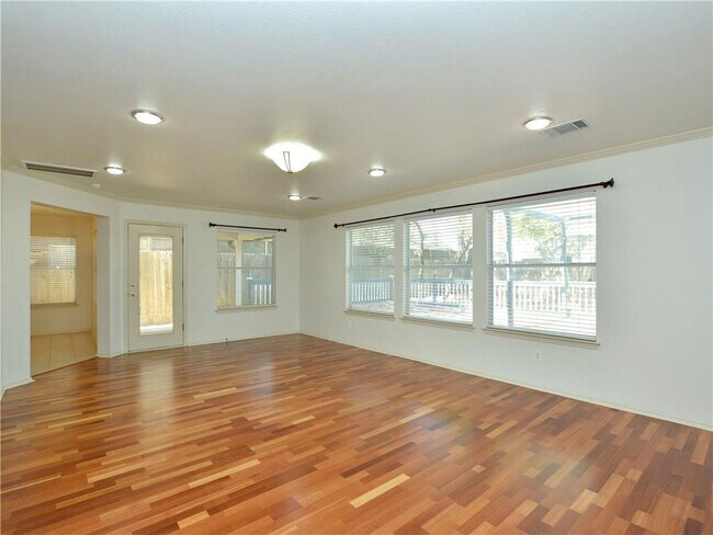 Building Photo - 13428 Tamayo Dr