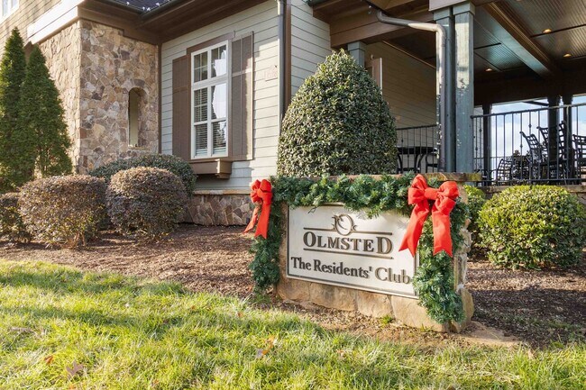 Building Photo - Beautiful Furnished Home in Olmstead