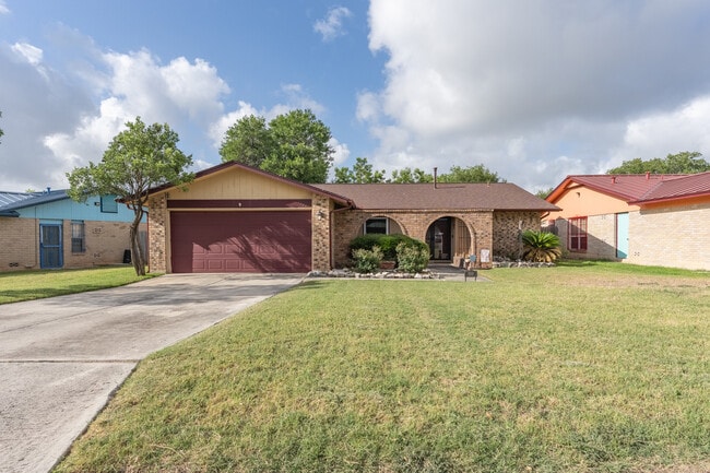 Building Photo - 6822 Rivulet