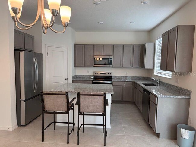 Building Photo - 317 Sunbrook Dr