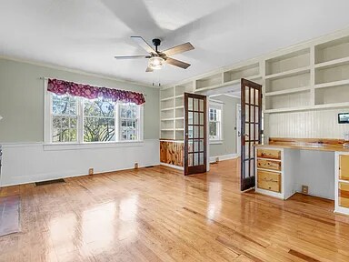 Building Photo - 2347 Byrnes Dr