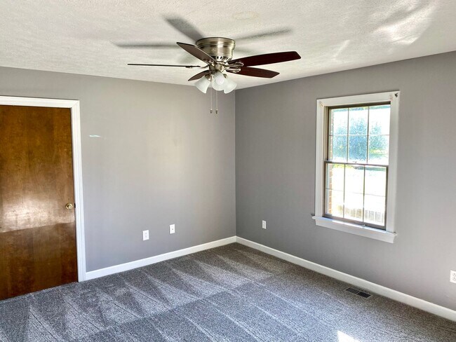 Building Photo - 172B Hunts Neck Road, Poquoson, VA 23662
