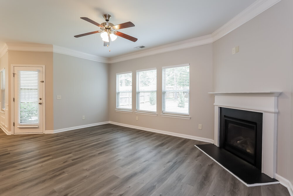 Building Photo - 216 Preserve Dr