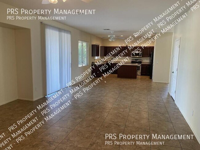 Building Photo - 4816 S Emery-