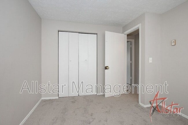 Building Photo - 1316 Massachusetts Ave