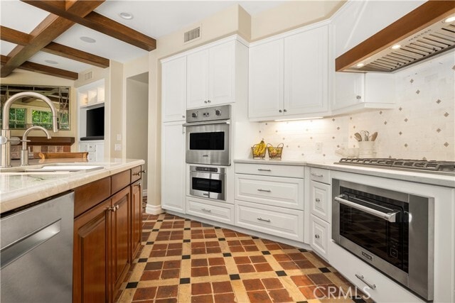 Building Photo - 7 Crooked Stick Dr