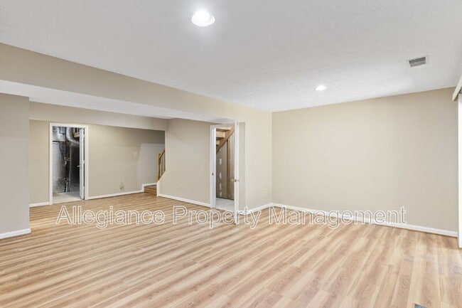 Building Photo - 8073 Morning Meadow Ct