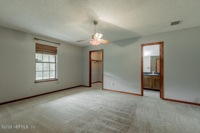 Building Photo - 4523 Chipmunk Rd