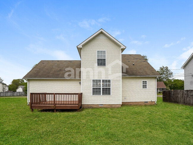 Building Photo - 1402 Addison Dr