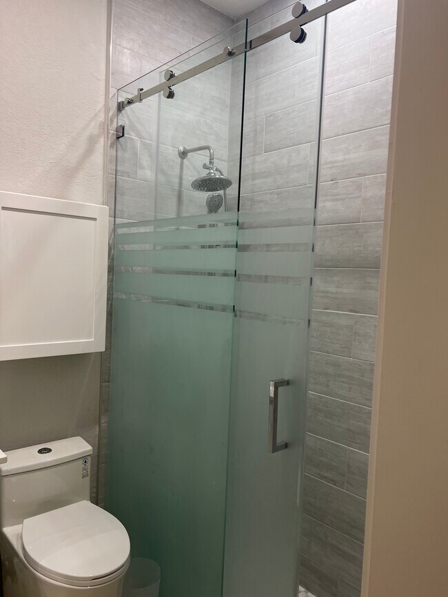 Building Photo - 19950 SW 132nd Ct