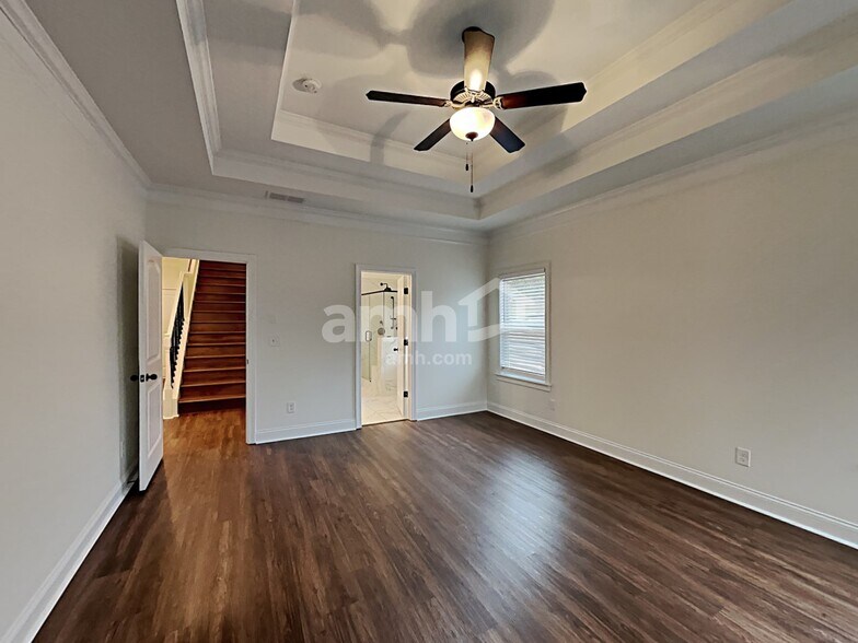 Building Photo - 776 Somersby Dr