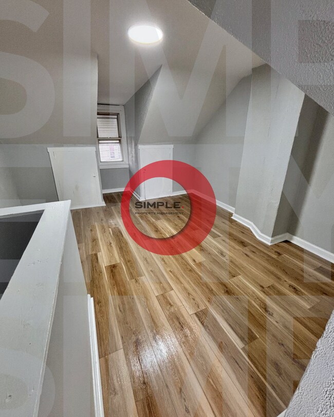 Building Photo - 426 Wunder St