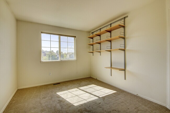 Building Photo - Beautiful Home for Rent at The Meadows in ...