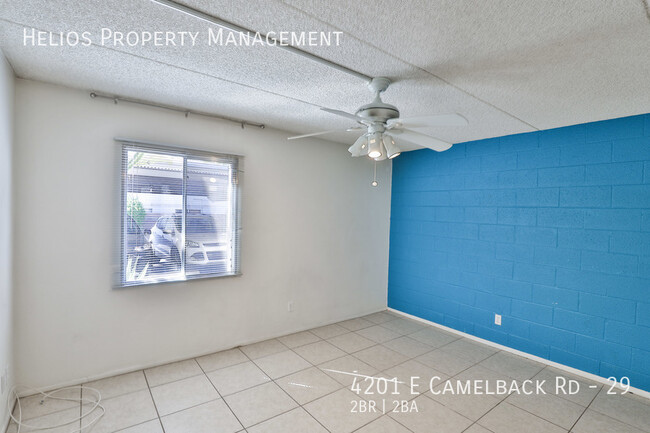 Building Photo - Great Condo in historic Phoenix!