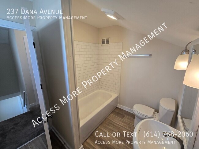 Building Photo - 237 Dana Ave