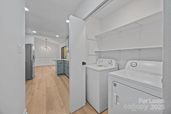 Building Photo - 6227 King George Dr