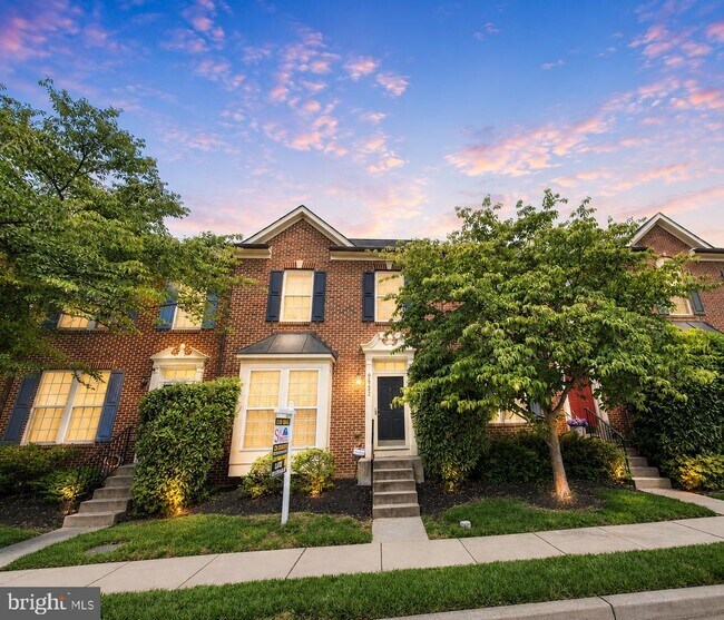 Building Photo - 9382 Penrose St