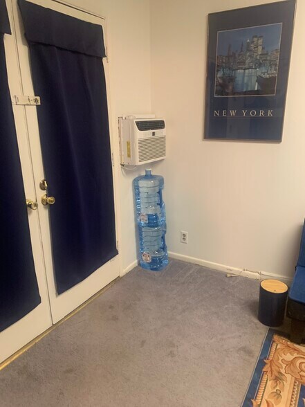 Building Photo - 1400 Jessica Ave