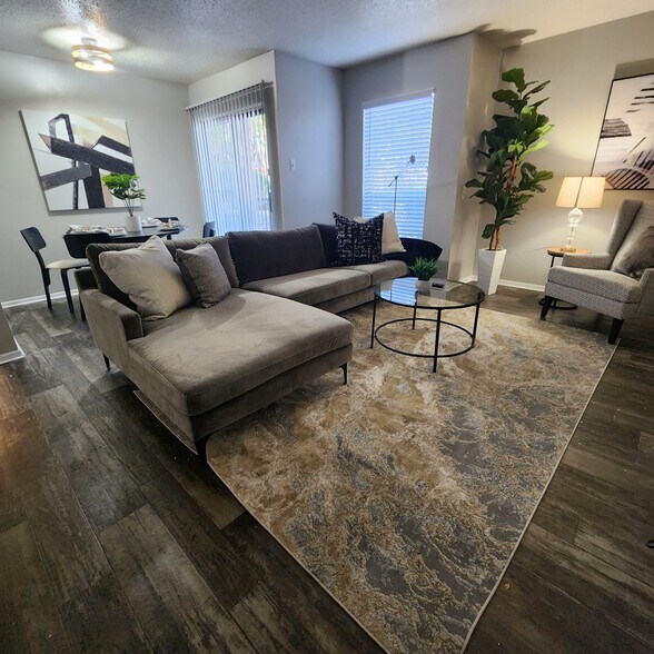 Summit of Thousand Oaks 1550 Thousand Oaks Dr San Antonio TX 78232 Apartment Finder