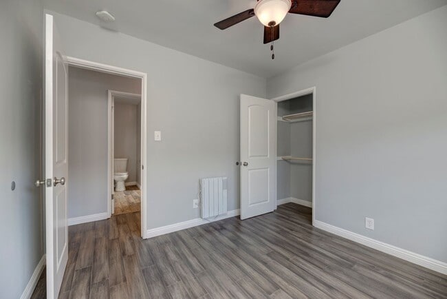 Building Photo - 1048 4th St