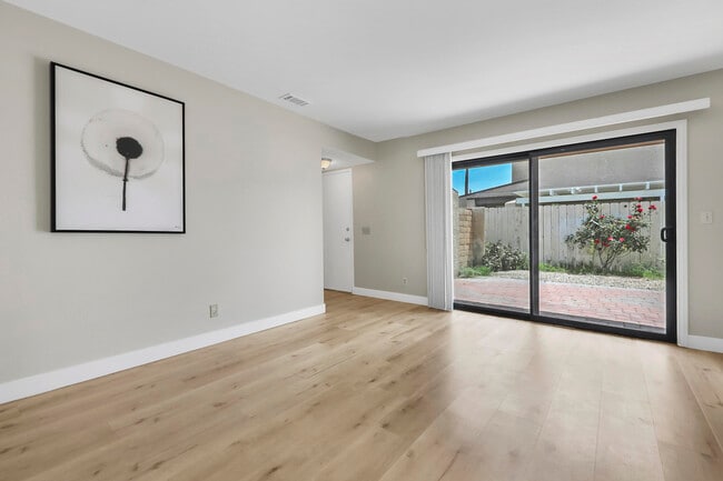 Building Photo - 74237 Catalina Way