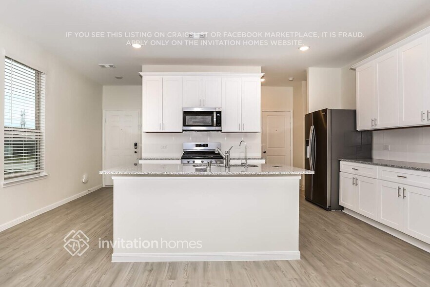 Building Photo - 13511 Maltessa Dr