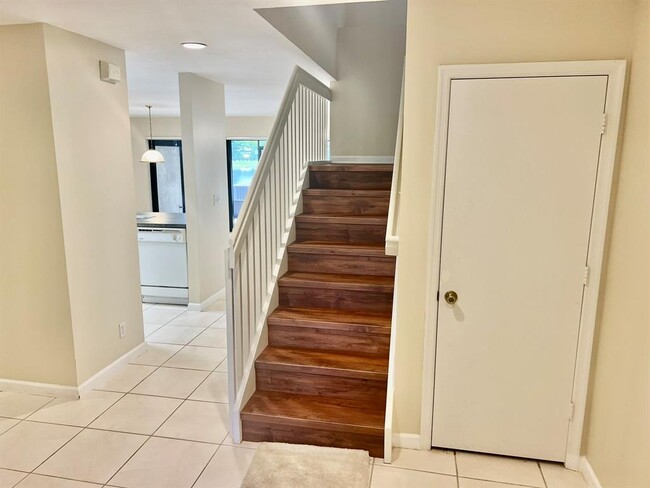 Primary Photo - El Cid Court, Davie, FL 33324 - 3 BR 3 BA Townhouse