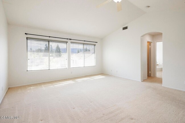 Building Photo - 1851 Fox Springs Cir