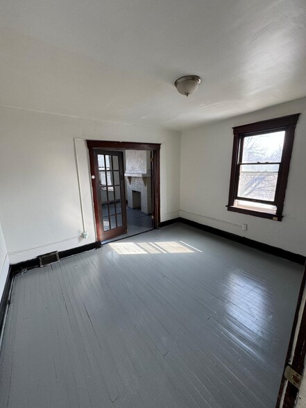 Building Photo - 4228 Greensburg Pike