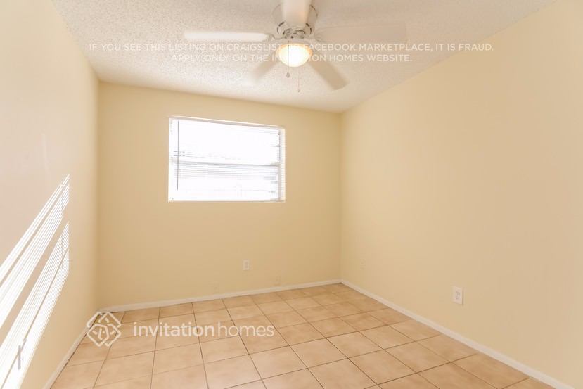 Building Photo - 6401 Bali Ct