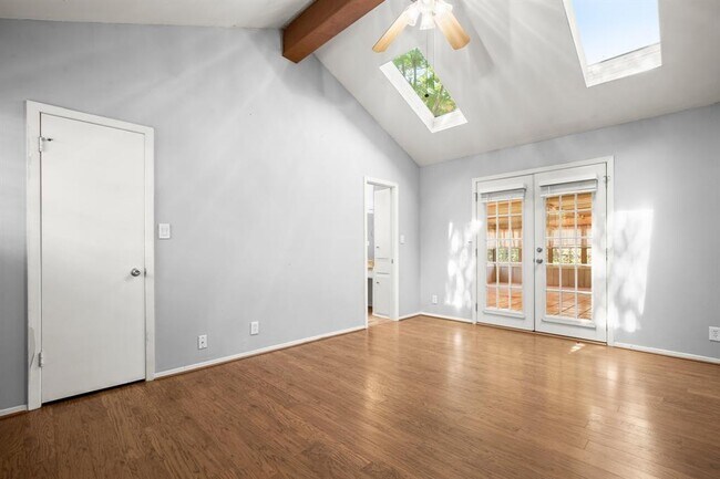 Building Photo - 1609 Springer Ln
