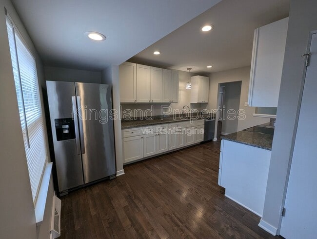 Building Photo - 1146 Swarthmore Ln
