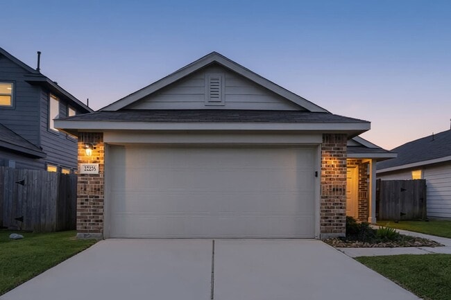 Building Photo - 22276 Stoney Ravine Dr