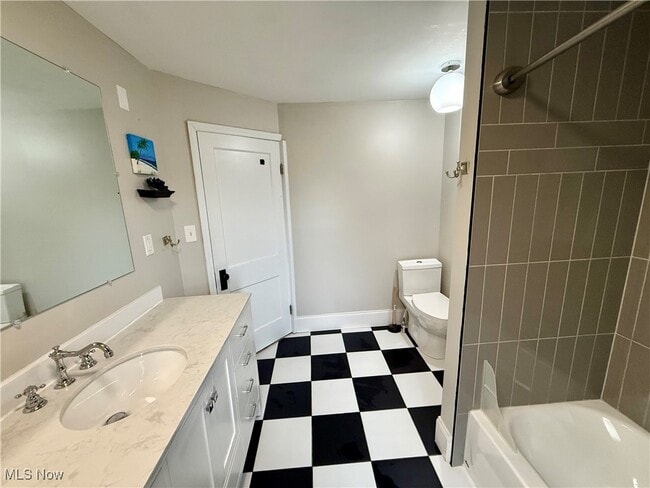 Building Photo - 1206 Foster Ave