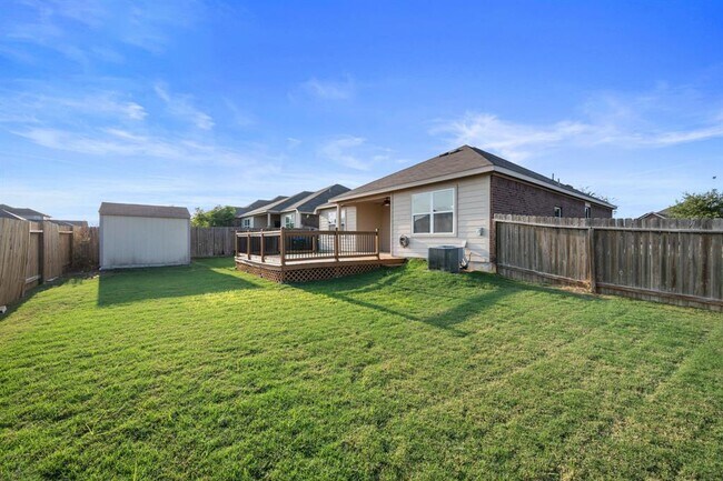 Building Photo - 19717 Per Lange Pass