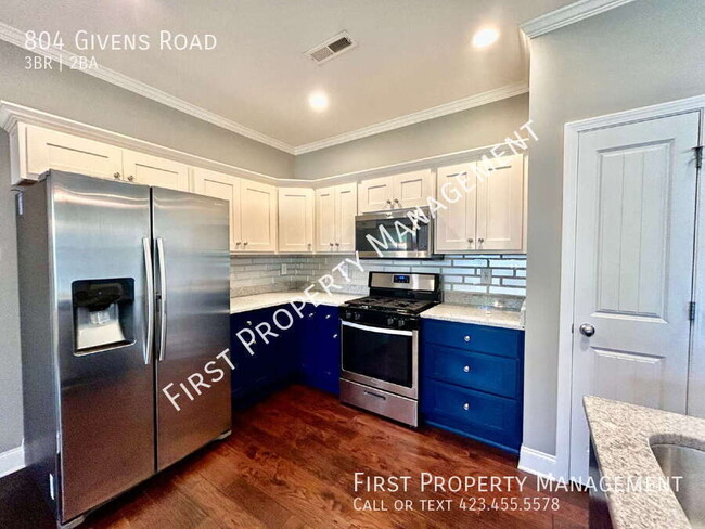 Building Photo - 804 Givens Rd