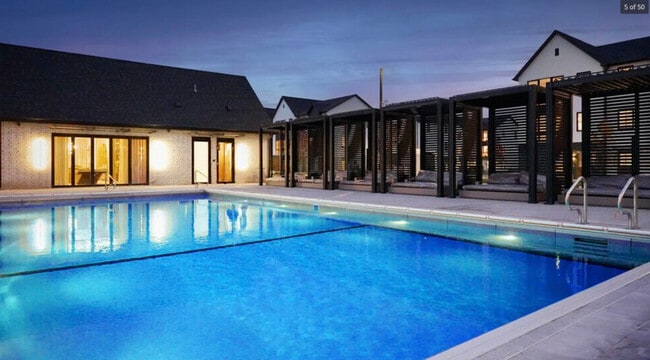 Building Photo - 8043 Fir Ct