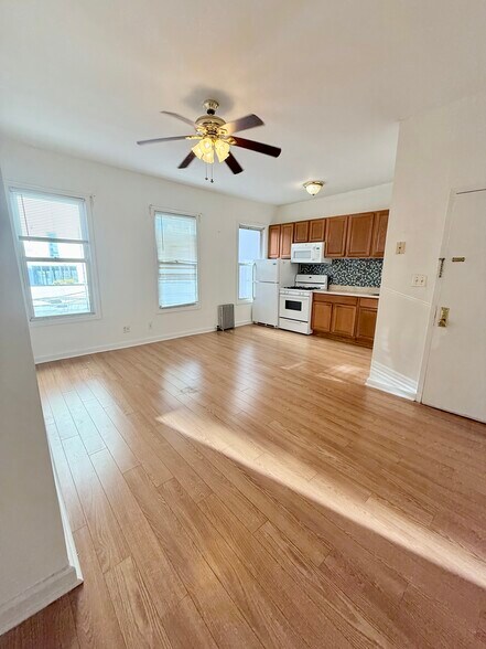 Building Photo - 1267 DeKalb Ave