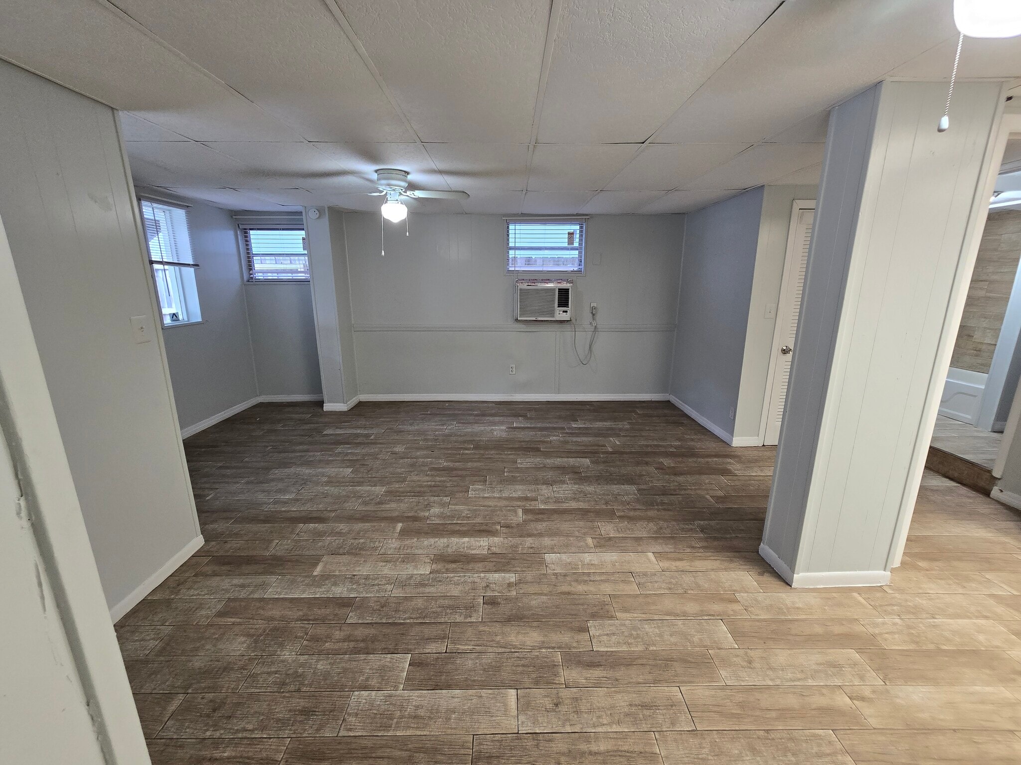Building Photo - 7107 Arlet Dr
