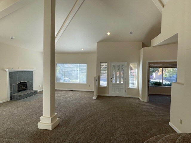 Building Photo - 5895 Blue Horizon Dr